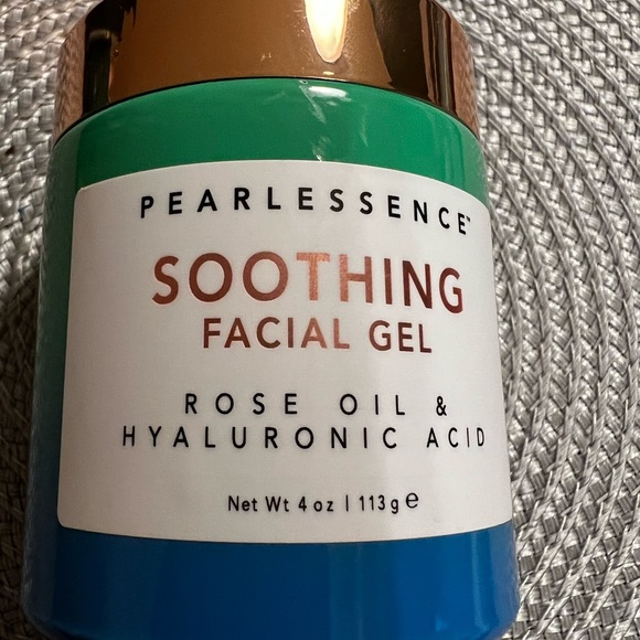 Skincare New Pearlessence Soothingfacial Gel Rose Oil Hyaluronic Acid